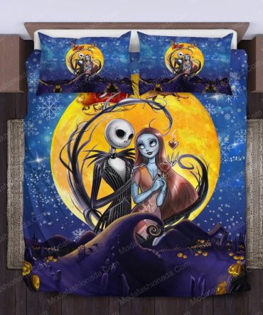 Enchanting Halloween Couple Bedding Set - Cozy, Vibrant Design For Spooky Nights
