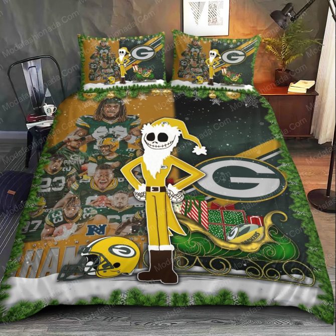 Cozy Green Bay Holiday Bedding Set – Festive Fandom Comforter & Pillowcases - Image 2