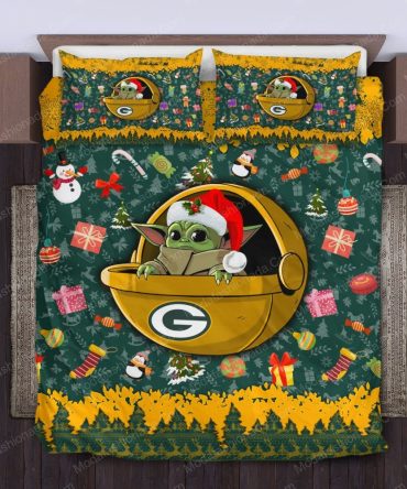 Festive Baby Yoda Christmas Bedding Set - Holiday Gift For Star Wars Fans