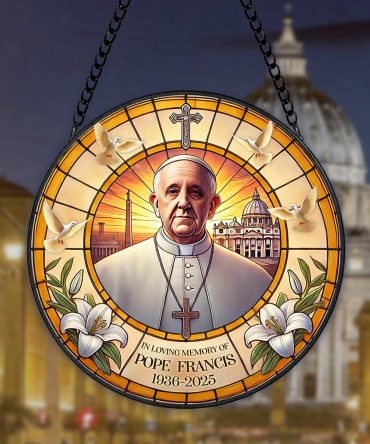 A Life Of Grace – Pope Francis Memorial Stained Glass 04Hulu230425