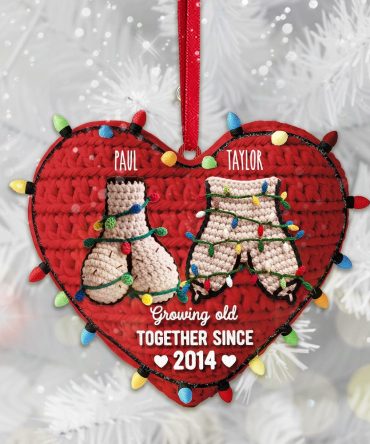 Old Couple Ornament - Personalized Gifts For Funny Couple Christmas Ornament 01Namg091025