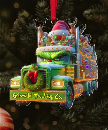 Personalized Christmas Gifts For Trucker Ornament, How The Trucker Saved Christmas 03Qhpu041124