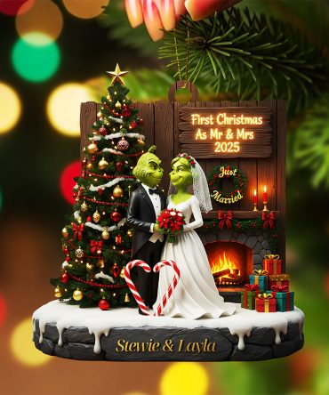 Personalized Gifts For Newlyweds Christmas Ornament 03Kita290925