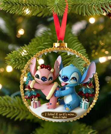 Spicy Alien Couple Ornament - Personalized Christmas Gifts For Couples 02Tgtn160925