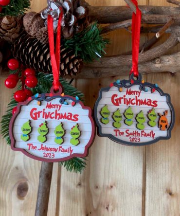 Best Family, Personalized Wood Ornament, Gifts For Family, Christmas Gifts, 03Hupo170823