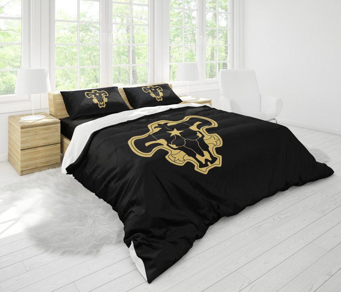 Black Bulls Black Clover Bedding Set - Image 3