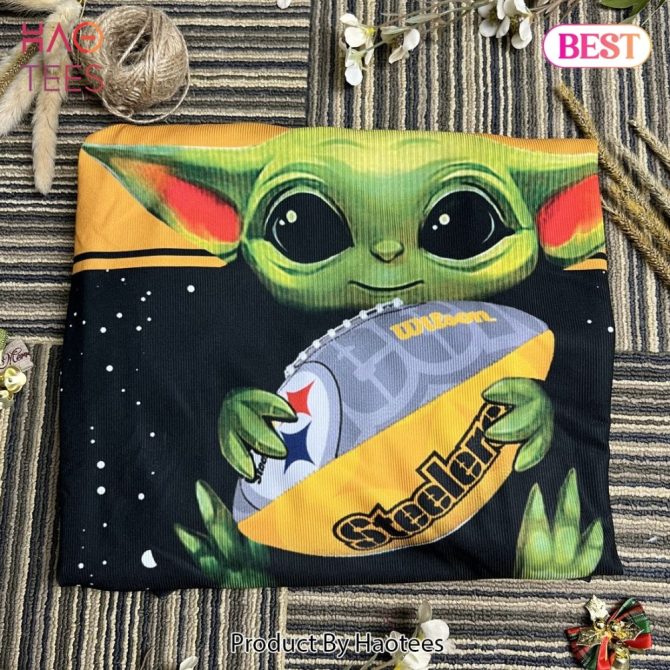 Cozy Steelers Fan Crewneck - Adorable Yoda Design, Perfect Gift For Nfl Lovers - Image 3