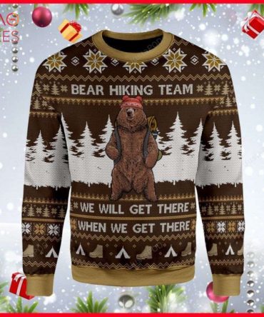 Cozy Bear Hiking Team Sweater – Fun Winter Holiday Design For Outdoor Lovers