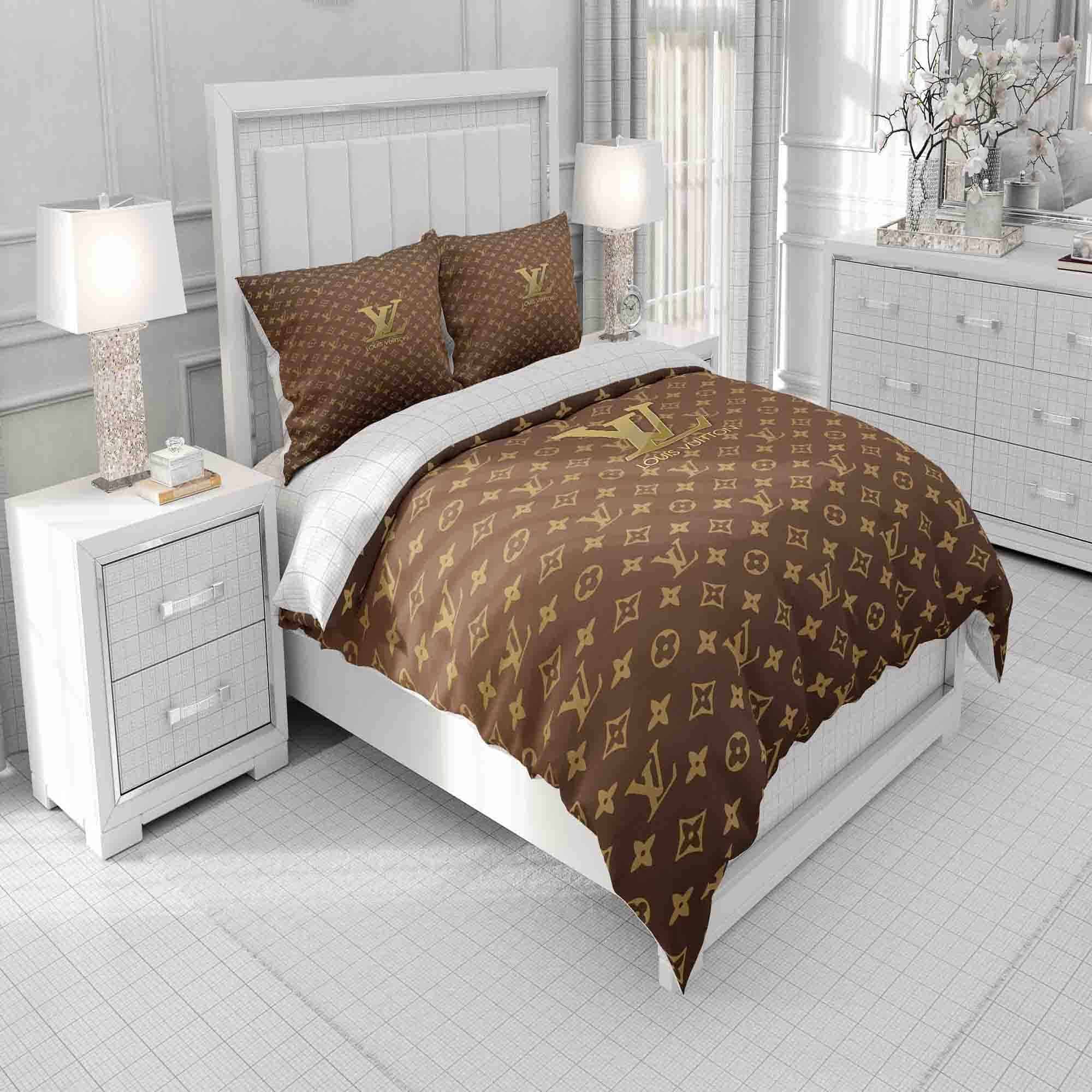Gold Louis Vuitton Symbol Logo Bedding Sets - Image 4