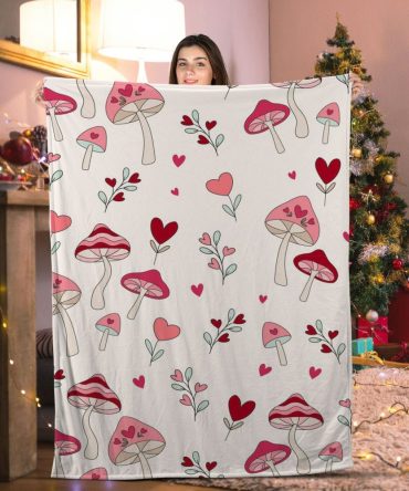 Cozy Heart & Mushroom Design Blanket – Soft, Warm, Perfect Gift For Holidays