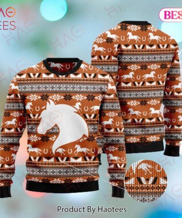 Cozy Horse Print Christmas Sweater - Unisex Winter Knitwear, Festive Design, Perfect Holiday Gift