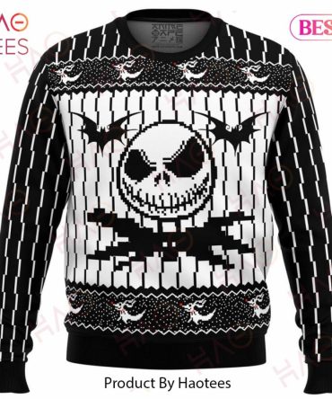 Cozy Gothic Style Halloween Sweater - Skull & Bats Design - Perfect For Spooky Season!