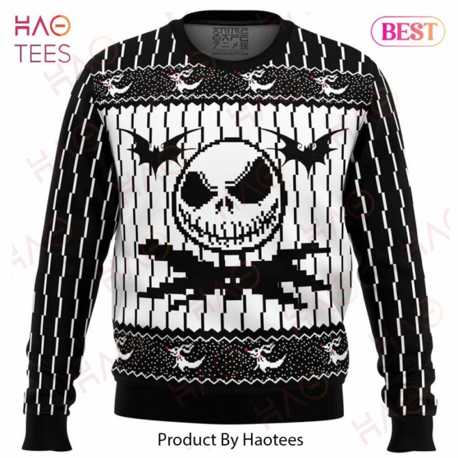 Cozy Gothic Style Halloween Sweater - Skull & Bats Design - Perfect For Spooky Season!