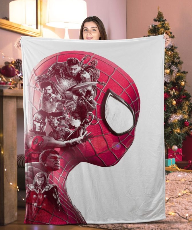 Cozy Marvel Superhero Fleece Blanket - Spiderman & Avengers Design, Perfect Holiday Gift