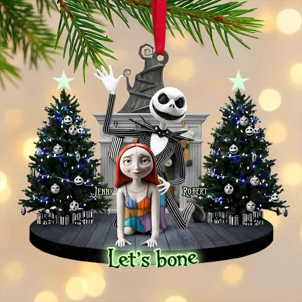 Mischievous Spooky Couple Christmas Ornament, Personalized Gifts For Couple 03Qhti190925