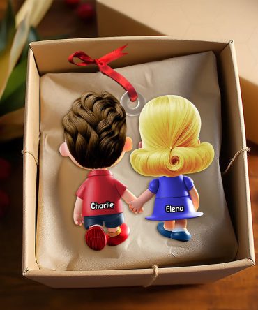 Personalized Gifts For Couple Christmas Ornament Couple Hand In Hand 02Ohti131124