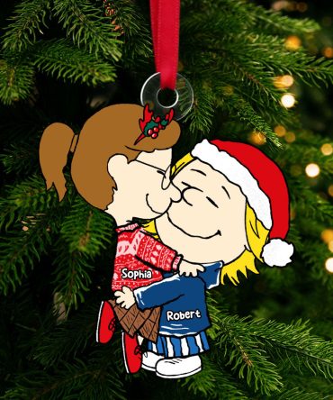 Couple Christmas Ornaments - Kissing Couple - Personalized Gifts For Couple