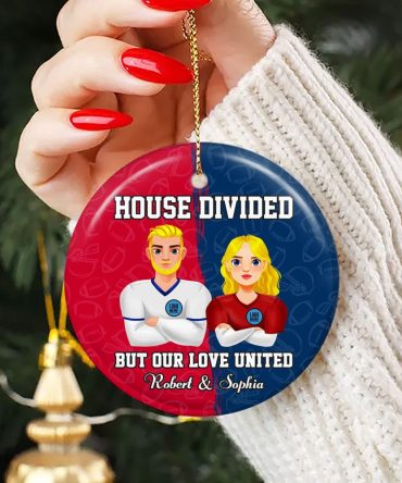 Personalized Christmas Gifts For Couple  Ornament American Football Couple 05Huti141024Hg