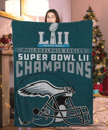 Cozy Philadelphia Eagles Super Bowl Lii Champions Throw Blanket - Perfect Gift For Fans