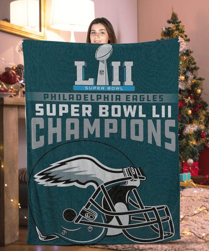 Cozy Philadelphia Eagles Super Bowl Lii Champions Throw Blanket - Perfect Gift For Fans