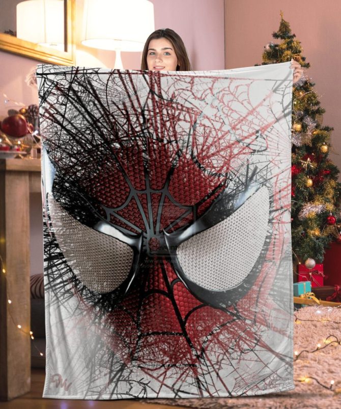 Cozy Spider Hero Throw Blanket – Perfect Gift For Fans & Movie Nights!