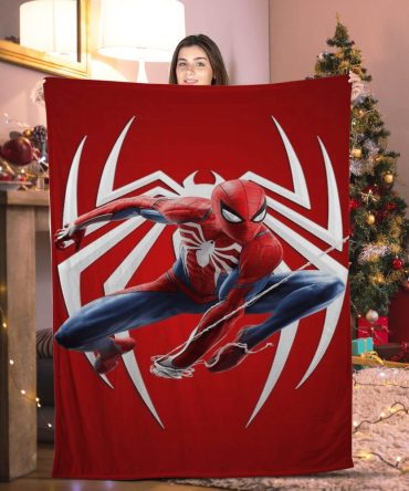 Cozy Spider Hero Fleece Blanket - Perfect Gift For Fans - Vibrant Red Design