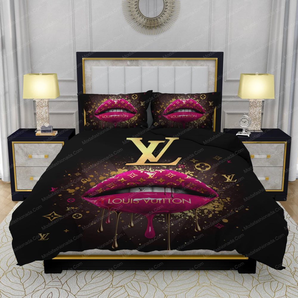 Supreme Louis Vuitton Black Background Bedding Sets