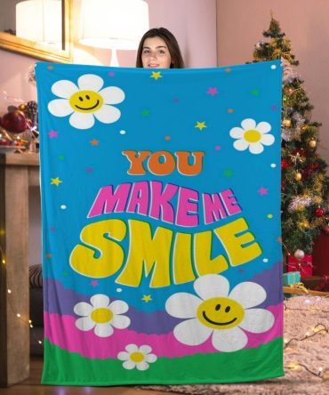 Cozy 'You Make Me Smile' Blanket - Brighten Your Day With Flowers & Stars