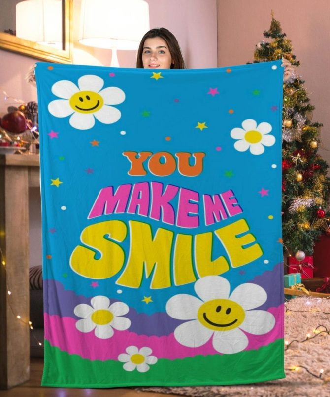 Cozy 'You Make Me Smile' Blanket - Brighten Your Day With Flowers & Stars