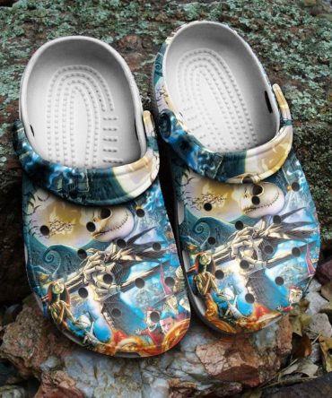 The Nightmare Before Christmas Movies Crocs Unisex  Skull Print Clogs – Comfort & Style For Any Occasion