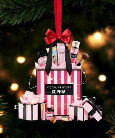 Luxury Beauty Kit Ornament - Personalized Christmas Gifts For Makeup Lovers 06Nalu131025