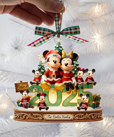 Merry Family Glow Christmas Ornament Personalized Gifts For Family 01Padt111025