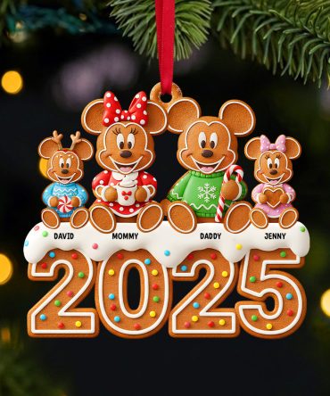 Cartoon Gingerbread Family Personalized Gifts For Family Christmas Ornament 04Natn111025