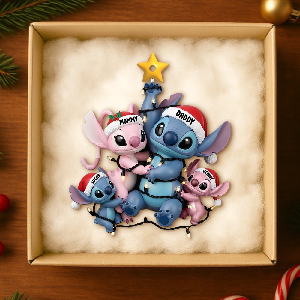 Celebrate Family Love With Our Fun Mischievous Alien Family Christmas Ornament - Personalize Your Gift! - Image 3