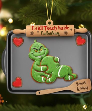“I'M All Toasty Inside” - Mischievous Green Gingerbread Couple Ornament - Personalized Gift For Couples