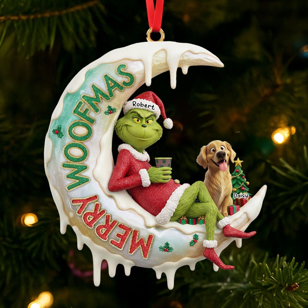 “Family Is The Heart Of Christmas” - Personalized Family Christmas Ornament - A Unique Gift For Family, Friends, And Loved Ones
