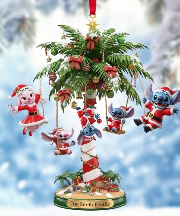Bring Joy To Your Family: Alien Family Ornament - Personalized Christmas Gift