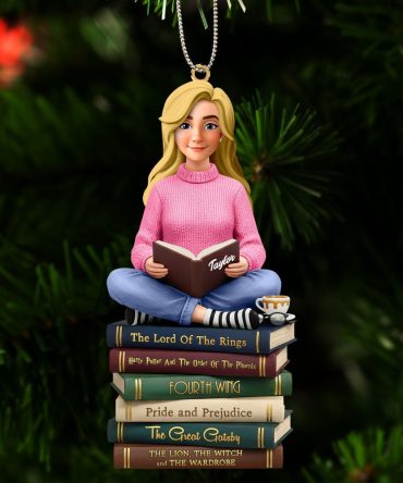 “For The Love Of Books” - Personalized Book Lover Christmas Ornament - Custom Gift For Readers And Bibliophiles