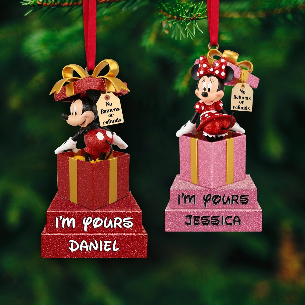 I'M Yours - Personalized Couple'S Ornament For A Sweet Moment