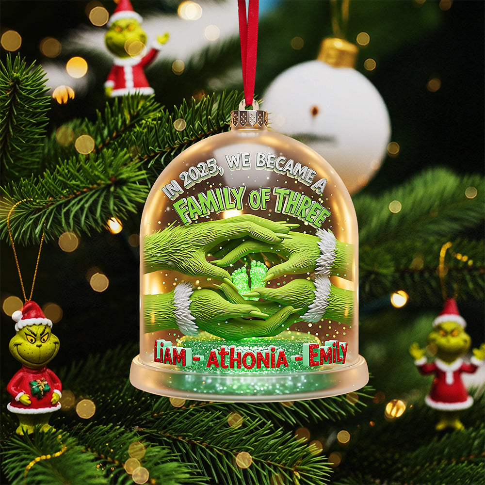 Celebrate Family Love - Customizable Green Family Ornament - Perfect Personalized Gift For Families & Loved Ones - Image 3