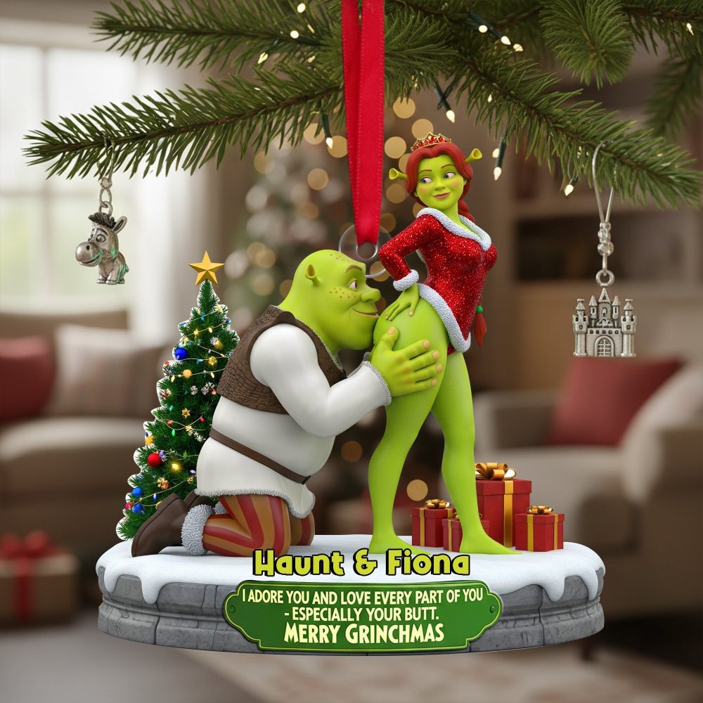 Cheeky Kisses Couple Ornament - Personalized Gift For Couples