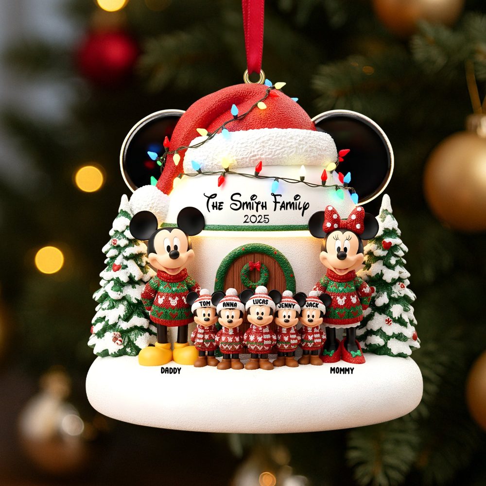 Celebrate Togetherness With Your Customized Family Christmas Ornament - A Heartwarming Gift For Families, Friends, And Loved Ones