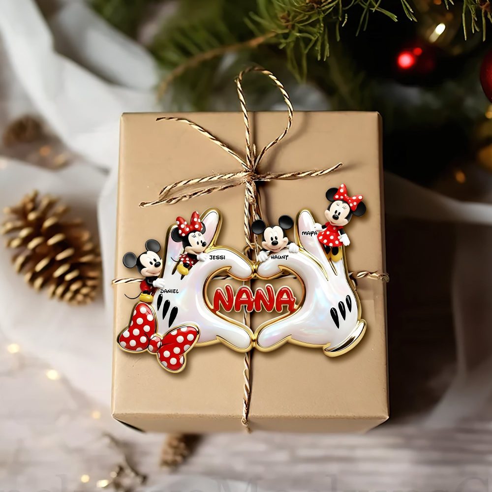 Love Is In The Hands - Personalized Cute Heart Hands Ornament - Perfect Gift For Grandma, Mom, And Loved Ones - Image 3