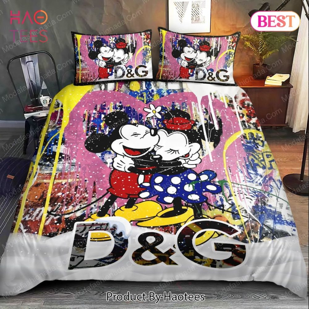Mickey Minne Street Style Dolce & Gabbana Christmas Bedding Sets Bed Sets, Bedroom Sets - Image 2